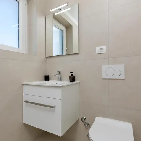 Apartment Pinia
